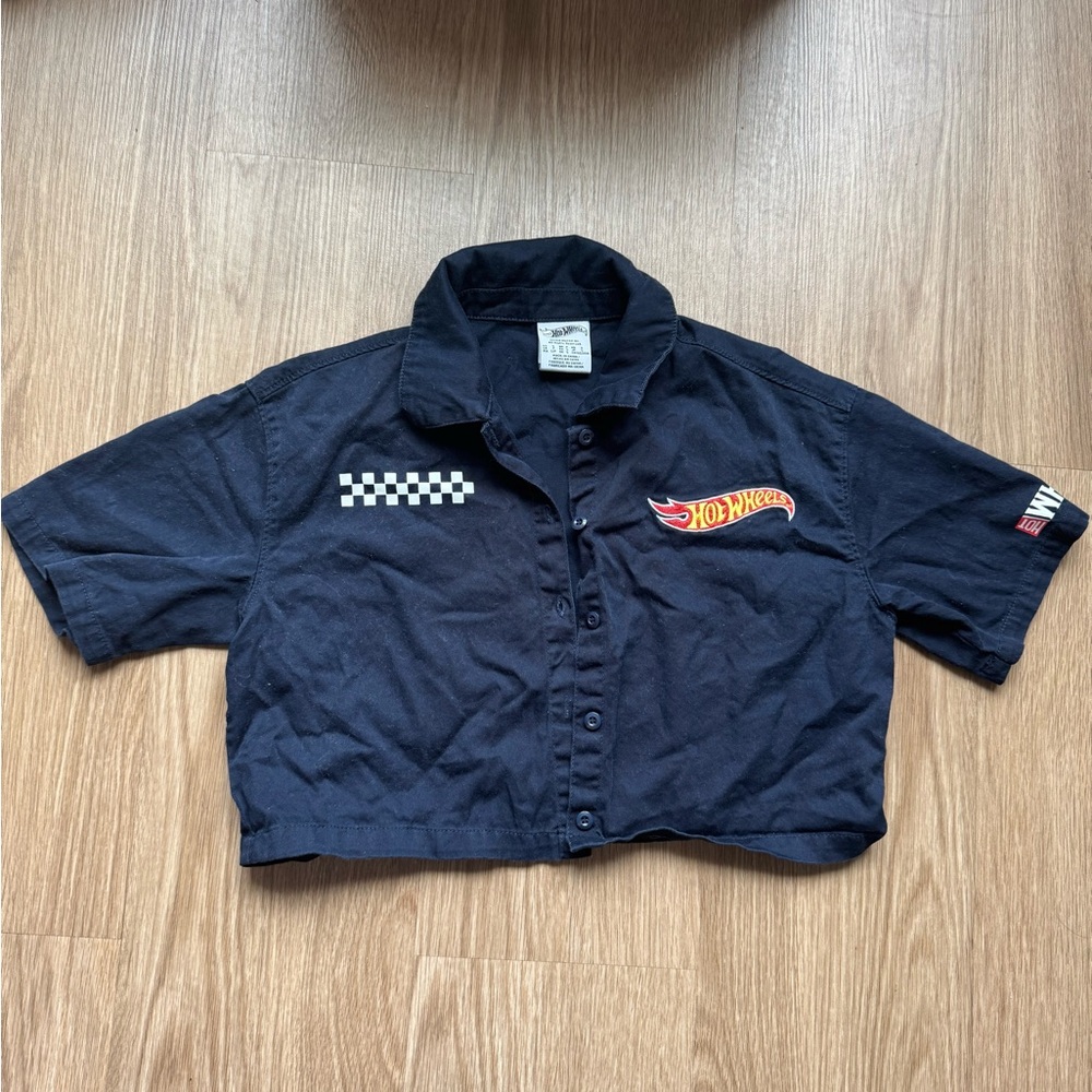Hot Wheels Branded Women's Crop Top Button Down Shirt - Picture 6 of 6